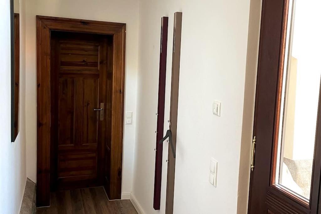 Verwunsches Haus Mit Parkplatz In Bester Lage 马克莱贝格 外观 照片
